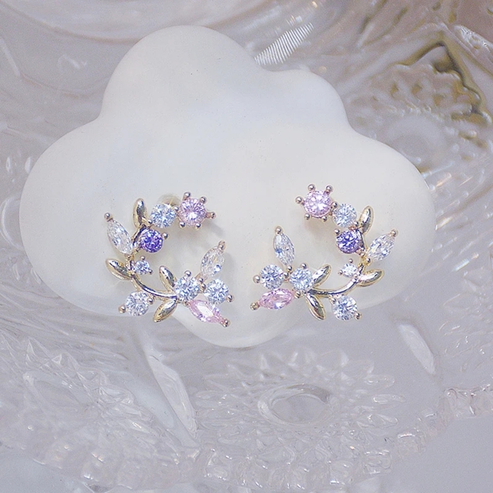 💯 new 14k gold diamond earrings - Picture 2 of 4